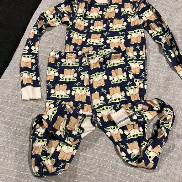 Hanna Anderssen - Kids Pj's - Size 12 - Picture 3 of 3